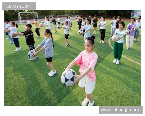 提升足球技能的简短足球操训练方法与技巧分享