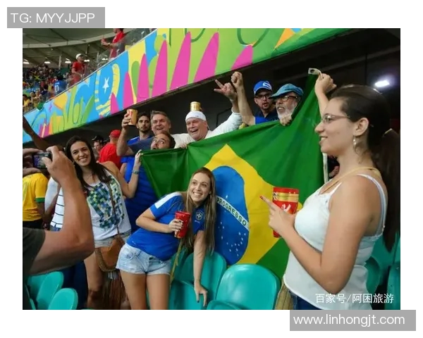 南京奥体中心足球比赛激情四溢球迷齐聚共庆体育盛宴